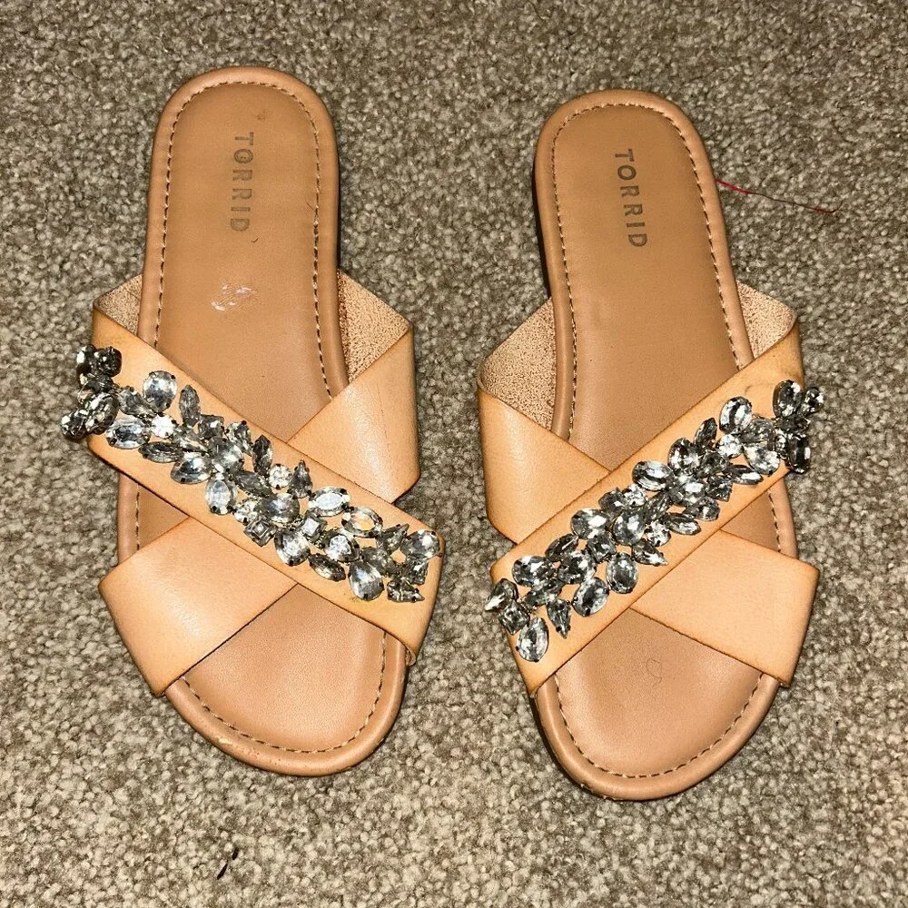 Sandals - Picture 1 of 3